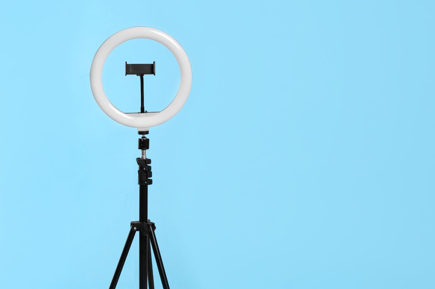 YouTube ring light